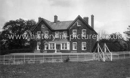 Manor House, Writtle, Essex. c.1917